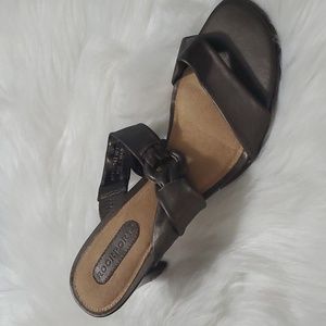 Rockport Leather Woman's Brown Strappy Heels Sandals Size 10W